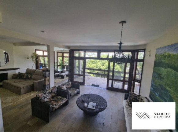 Casa com 4 Quartos à Venda, 415 m² em Urbanova - São José Dos Campos