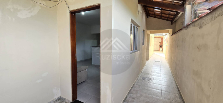 Imagem Casa com 2 Quartos à Venda, 198 m² em Bopiranga - Itanhaém Imagem Casa com 2 Quartos à Venda, 198 m² em Bopiranga - Itanhaém