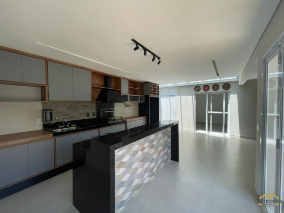 Imagem Imóvel com 3 Quartos à Venda, 175 m² em Medeiros - Jundiaí Imagem Imóvel com 3 Quartos à Venda, 175 m² em Medeiros - Jundiaí