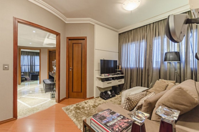Imagem Apartamento com 3 Quartos à Venda, 149 m² em Cristo Rei - Curitiba Imagem Apartamento com 3 Quartos à Venda, 149 m² em Cristo Rei - Curitiba