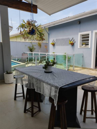 Imagem Casa com 3 Quartos à Venda, 171 m² em Flórida - Praia Grande Imagem Casa com 3 Quartos à Venda, 171 m² em Flórida - Praia Grande