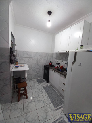 Apartamento com 2 Quartos à Venda,  em Jd. Das Industrias - Jacareí