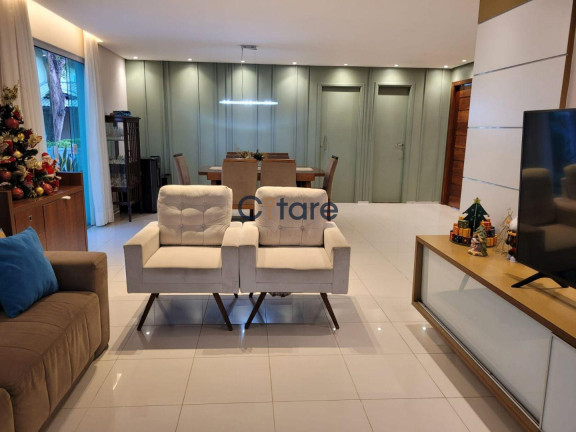 Imagem Casa com 4 Quartos à Venda, 351 m² em Centro - Eusébio