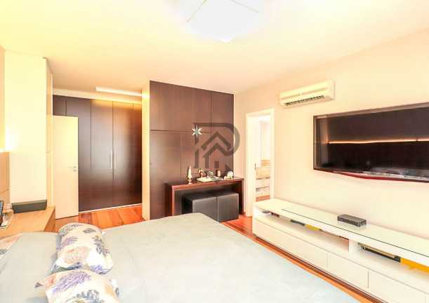 Imagem Apartamento com 3 Quartos à Venda, 226 m² em Vila Nova Conceição - São Paulo Imagem Apartamento com 3 Quartos à Venda, 226 m² em Vila Nova Conceição - São Paulo