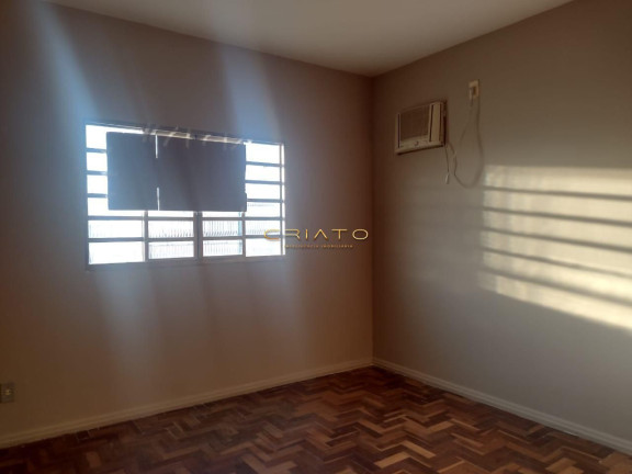 Sobrado com 3 Quartos à Venda, 175 m² em Conjunto Eldorado - Anápolis