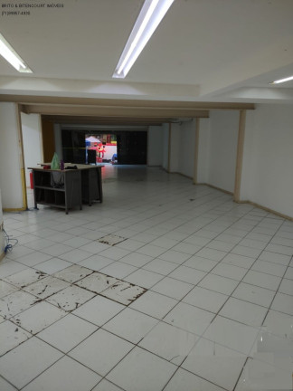 Sala Comercial à Venda, 190 m² em Barra - Salvador