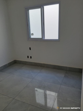 Imagem Sobrado com 3 Quartos à Venda, 101 m² em Goiá - Goiânia
