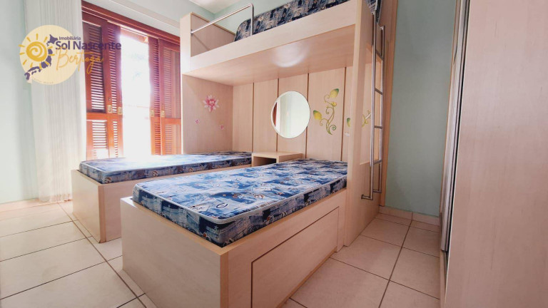Imagem Casa de Vila com 3 Quartos à Venda, 100 m² em Centro - Bertioga