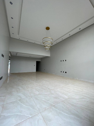 Imagem Casa com 3 Quartos à Venda, 328 m² em Turista Ii - Caldas Novas