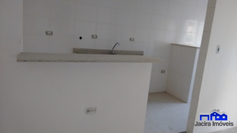 Apartamento com 2 Quartos à Venda,  em Jose Menino - Santos