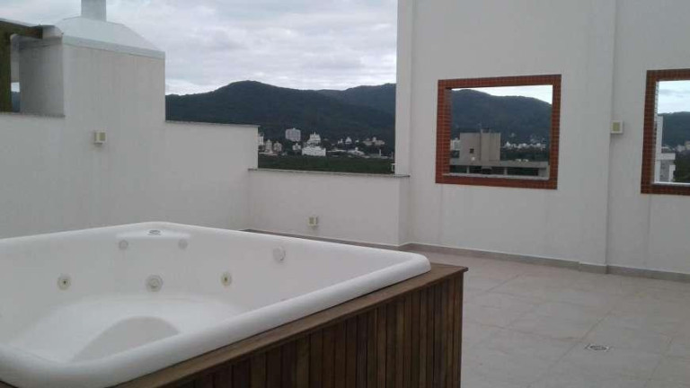 Imagem Cobertura com 3 Quartos à Venda, 156 m² em Agronômica - Florianópolis Imagem Cobertura com 3 Quartos à Venda, 156 m² em Agronômica - Florianópolis