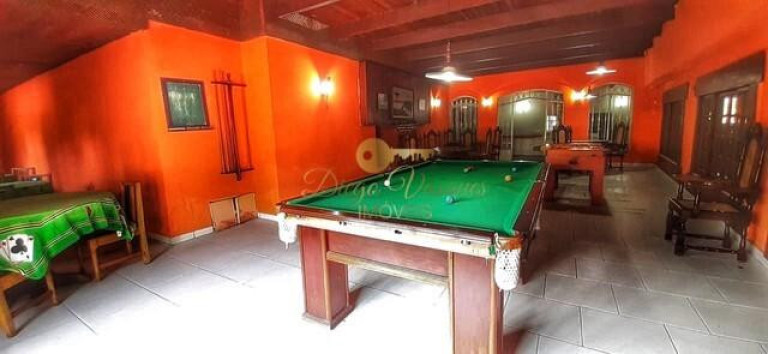 Imagem Apartamento com 20 Quartos à Venda, 4.200 m² em Tijuca - Teresópolis