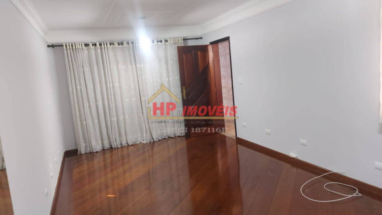 Imagem Casa com 3 Quartos à Venda, 160 m² em Vila Yolanda - Osasco Imagem Casa com 3 Quartos à Venda, 160 m² em Vila Yolanda - Osasco