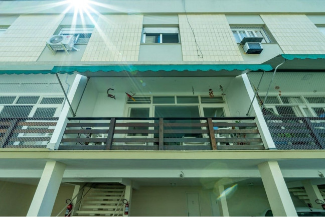 Imagem Casa com 3 Quartos à Venda, 180 m² em Vila Olímpia - São Paulo Imagem Casa com 3 Quartos à Venda, 180 m² em Vila Olímpia - São Paulo