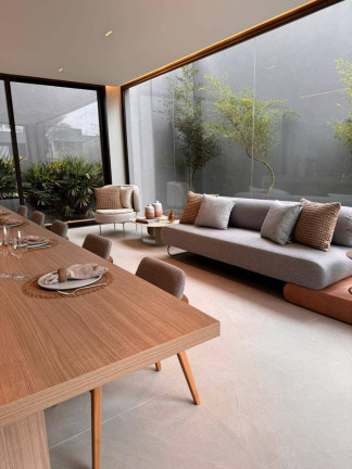 Imagem Casa com 4 Quartos à Venda, 540 m² em Centro Comercial Jubran - Barueri Imagem Casa com 4 Quartos à Venda, 540 m² em Centro Comercial Jubran - Barueri