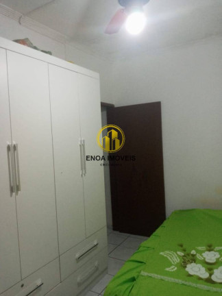 Imagem Casa com 2 Quartos à Venda, 70 m² em Vila Caraguata - Cubatão
