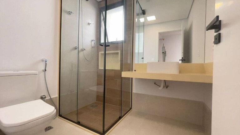 Imagem Casa com 3 Quartos à Venda, 310 m² em Alphaville 3 - Santana De Parnaíba Imagem Casa com 3 Quartos à Venda, 310 m² em Alphaville 3 - Santana De Parnaíba