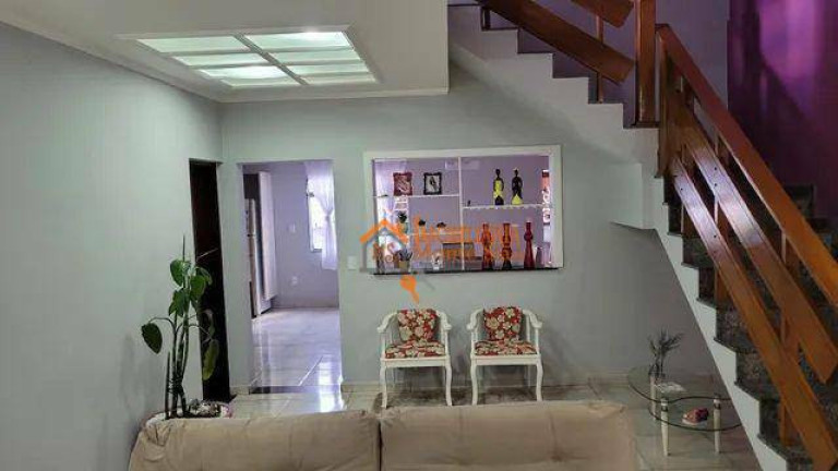 Imagem Sobrado com 4 Quartos à Venda, 250 m² em Vila Pilar - Arujá Imagem Sobrado com 4 Quartos à Venda, 250 m² em Vila Pilar - Arujá