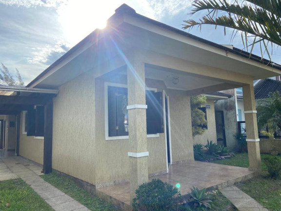 Casa com 3 Quartos à Venda,  em Atlântida Sul - Osório