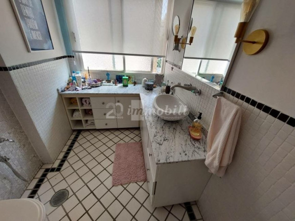 Imagem Apartamento com 2 Quartos à Venda, 130 m² em Santa Cecília - São Paulo Imagem Apartamento com 2 Quartos à Venda, 130 m² em Santa Cecília - São Paulo