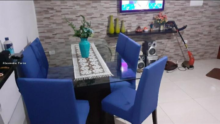 Imagem Casa com 3 Quartos à Venda, 100 m² em Jardim Britânia - Caraguatatuba