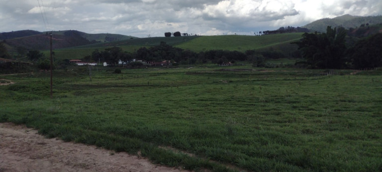 Imagem Fazenda à Venda, 100 m² em Parque Das Rosas - Roseira