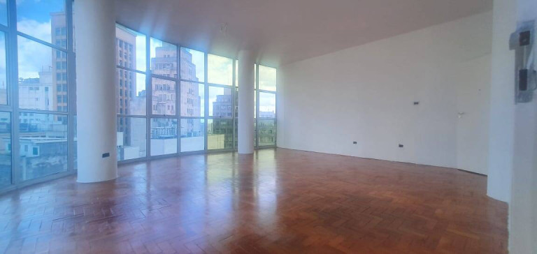 Sala Comercial para Alugar, 77 m² em Sé - São Paulo