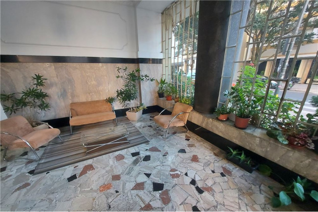 Imagem Imóvel com 2 Quartos à Venda, em Centro Histórico - Porto Alegre Imagem Imóvel com 2 Quartos à Venda, em Centro Histórico - Porto Alegre