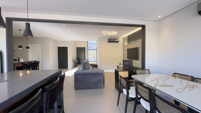 Imagem Casa com 3 Quartos à Venda, 300 m² em Jardim São Marcos - Valinhos Imagem Casa com 3 Quartos à Venda, 300 m² em Jardim São Marcos - Valinhos