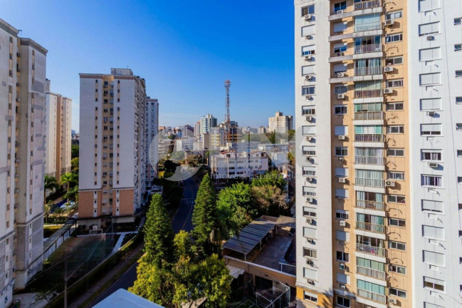 Imagem Apartamento com 2 Quartos à Venda, 68 m² em Passo Da Areia - Porto Alegre Imagem Apartamento com 2 Quartos à Venda, 68 m² em Passo Da Areia - Porto Alegre
