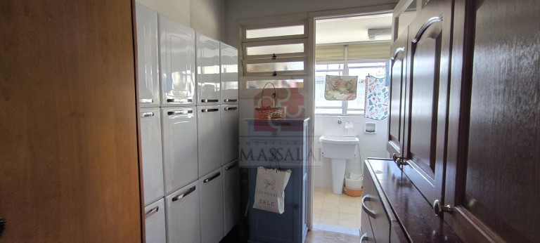 Imagem Apartamento com 2 Quartos à Venda, 84 m² em Menino Deus - Porto Alegre Imagem Apartamento com 2 Quartos à Venda, 84 m² em Menino Deus - Porto Alegre