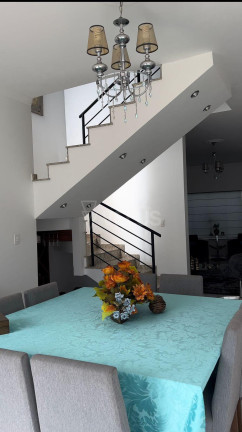 Imagem Sobrado com 2 Quartos à Venda, 256 m² em Vila Nastri Ii - Itapetininga Imagem Sobrado com 2 Quartos à Venda, 256 m² em Vila Nastri Ii - Itapetininga