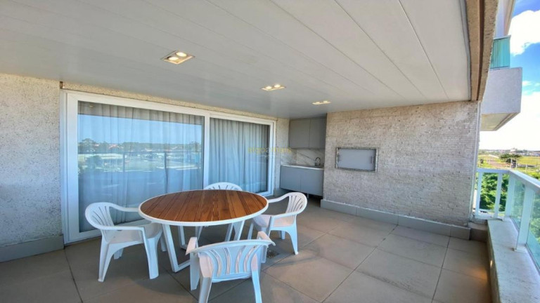 Imagem Imóvel com 3 Quartos à Venda, 170 m² em Atlântida - Xangri-lá