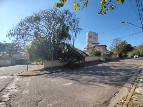 Imagem Casa com 4 Quartos à Venda, 390 m² em Jardim América - Sorocaba Imagem Casa com 4 Quartos à Venda, 390 m² em Jardim América - Sorocaba