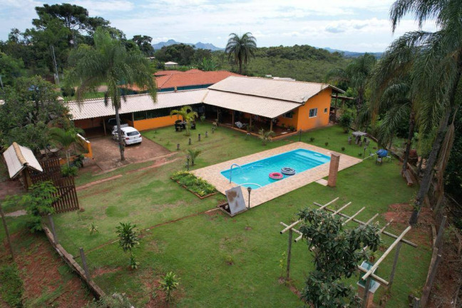 Imagem Chácara com 4 Quartos à Venda, 2.000 m² em Centro - Itatiaiuçu