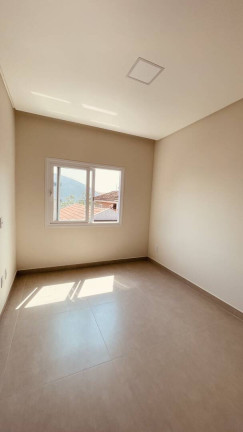 Imagem Sobrado com 3 Quartos à Venda, 130 m² em Centro - Barra Velha