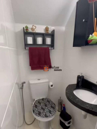 Imagem Sobrado com 2 Quartos à Venda, 62 m² em Maracanã - Praia Grande