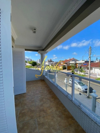 Imagem Sobrado com 3 Quartos à Venda, 278 m² em Girassol - Capão Da Canoa