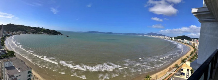 Imagem Apartamento com 4 Quartos à Venda, 200 m² em Meia Praia - Itapema