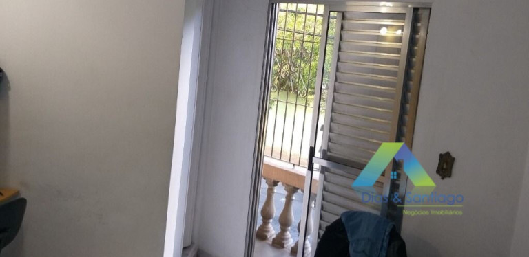 Imagem Sobrado com 3 Quartos à Venda, 180 m² em Vila Palmares - Santo André