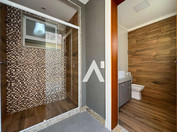 Imagem Casa com 4 Quartos à Venda, 380 m² em Comary - Teresópolis Imagem Casa com 4 Quartos à Venda, 380 m² em Comary - Teresópolis