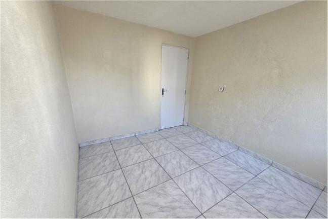 Imagem Imóvel com 2 Quartos à Venda, 43 m² em Partenon - Porto Alegre