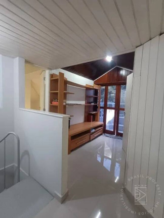 Imagem Casa com 5 Quartos à Venda, 309 m² em Urbanova - São José Dos Campos Imagem Casa com 5 Quartos à Venda, 309 m² em Urbanova - São José Dos Campos