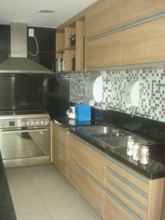 Imagem Apartamento com 2 Quartos à Venda,  em Alphaville I - Salvador
