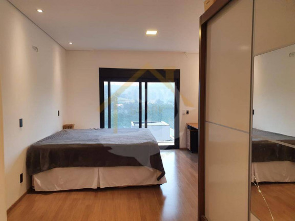 Imagem Casa com 3 Quartos à Venda, 218 m² em Suru - Santana De Parnaíba Imagem Casa com 3 Quartos à Venda, 218 m² em Suru - Santana De Parnaíba