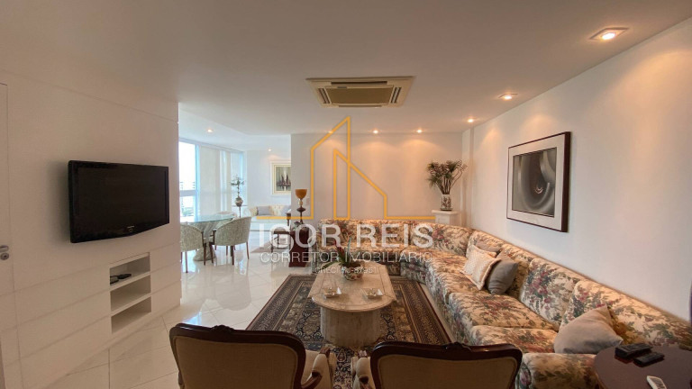 Imagem Apartamento com 3 Quartos à Venda, 158 m² em Centro - Campos Dos Goytacazes