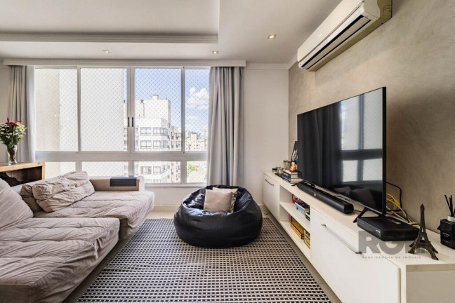 Imagem Apartamento com 1 Quarto à Venda, 55 m² em Petrópolis - Porto Alegre