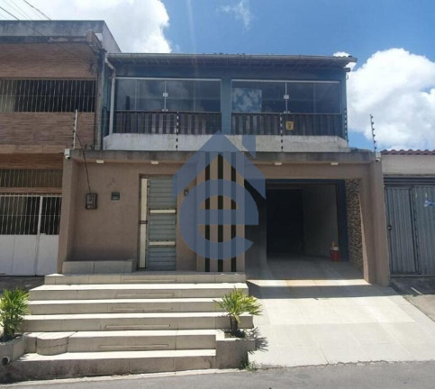 Casa com 2 Quartos à Venda, 91 m² em Santa Lúcia - Maceió