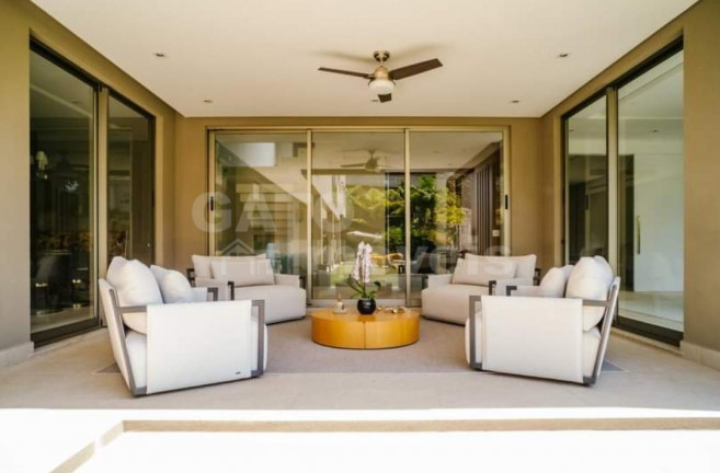 Imagem Casa com 8 Quartos à Venda, 1.164 m² em Alphaville - Santana De Parnaíba
