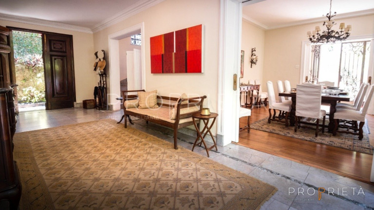 Imagem Casa com 7 Quartos à Venda, 700 m² em Leblon - Rio De Janeiro Imagem Casa com 7 Quartos à Venda, 700 m² em Leblon - Rio De Janeiro